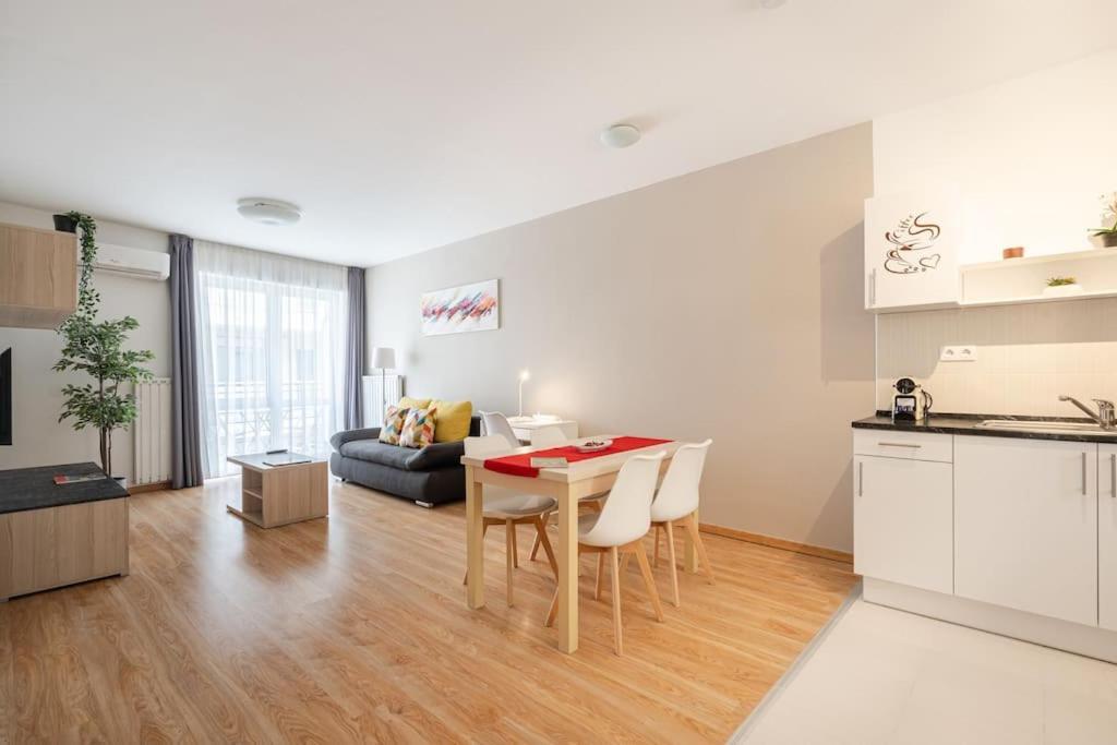 Serene Haven Apartament *